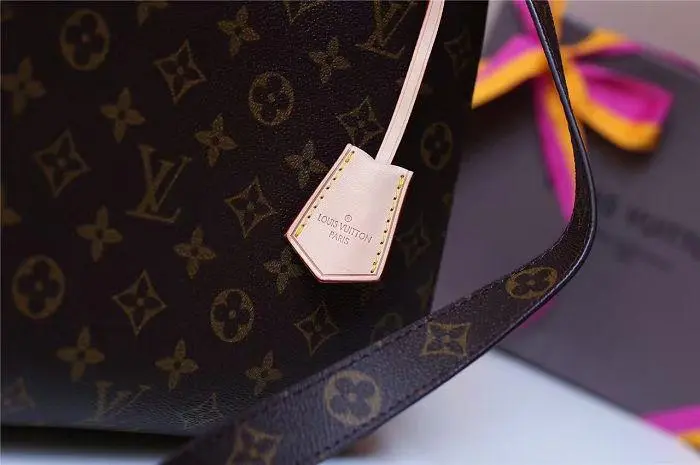 2014 monogram canvas montaigne bag mm m41056 2
