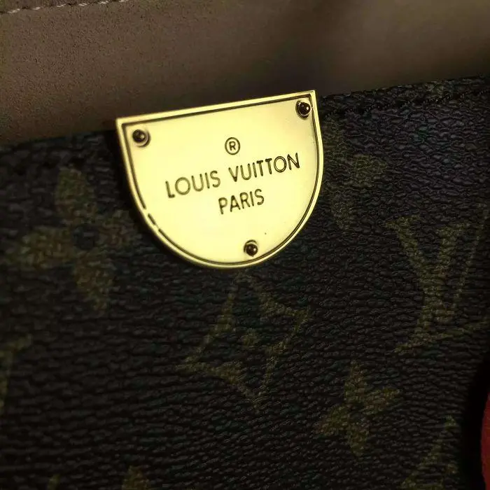 2016 premium monogram canvas flandrin handbag black m41595 3 2016 premium monogram canvas flandrin handbag black m41595 3
