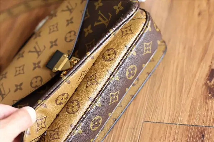 2016 premium monogram canvas pochette metis handbag m41465 11 2016 premium monogram canvas pochette metis handbag m41465 11