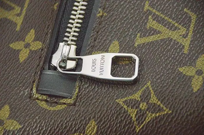 2016 premium monogram canvas pochette metis handbag m41465 4 2016 premium monogram canvas pochette metis handbag m41465 4