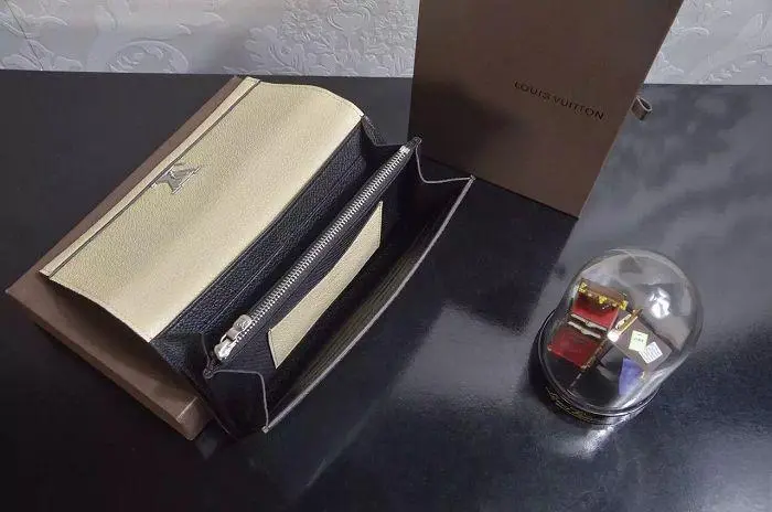 2016 premium soft leather lockme ii wallet 2 colors m62328 8