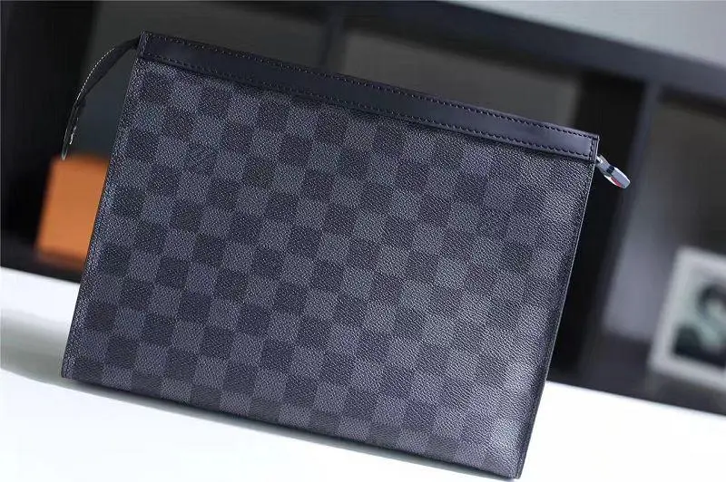 2017 premium damier cobalt pochette voyage mm n64023 7 2017 premium damier cobalt pochette voyage mm n64023 7
