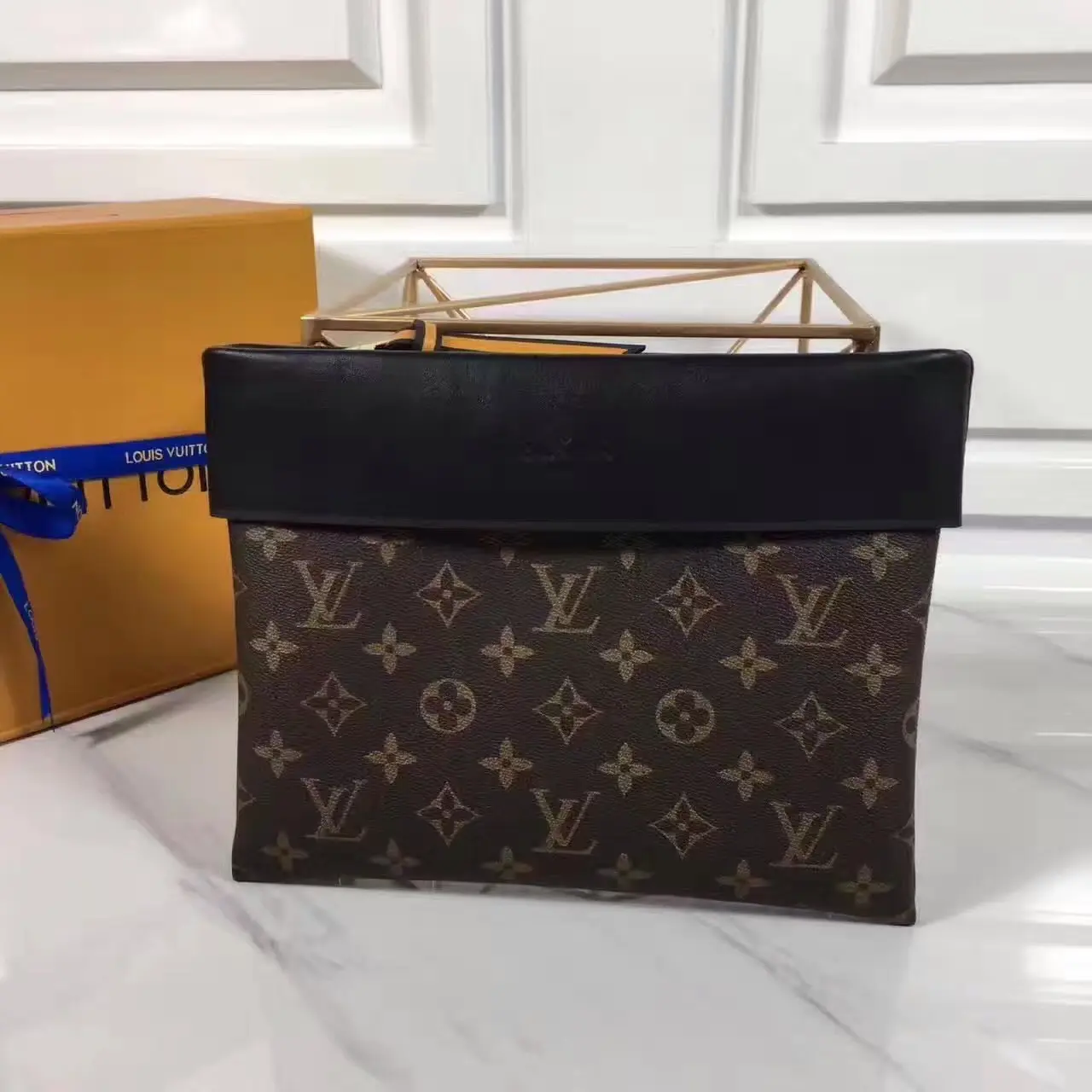 2017 premium monogram pochette tuileries 3 colors m64034 4 2017 premium monogram pochette tuileries 3 colors m64034 4