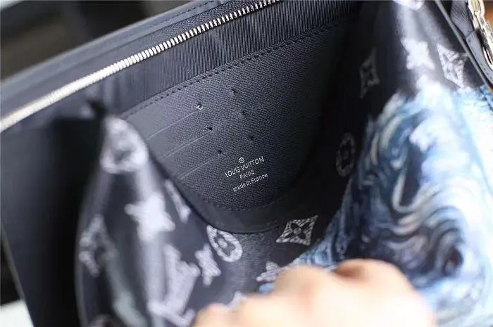 2017 premium monogram savane pochette voyage mm m66639 3 2017 premium monogram savane pochette voyage mm m66639 3