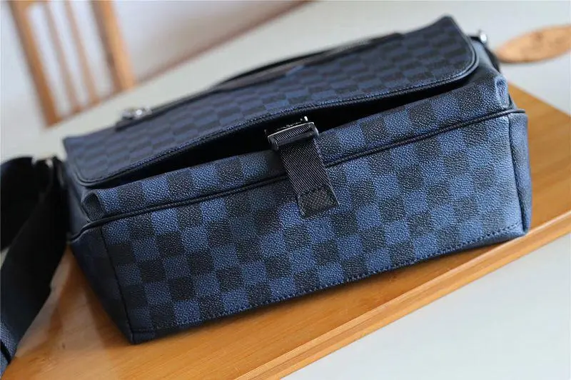 2018 men house damier cobalt matchpoint messenger bag n40010 4 2018 men house damier cobalt matchpoint messenger bag n40010 4