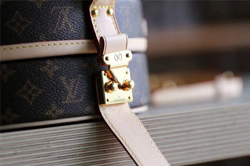 2018 premium monogram canvas iconic hatbox m43514 6