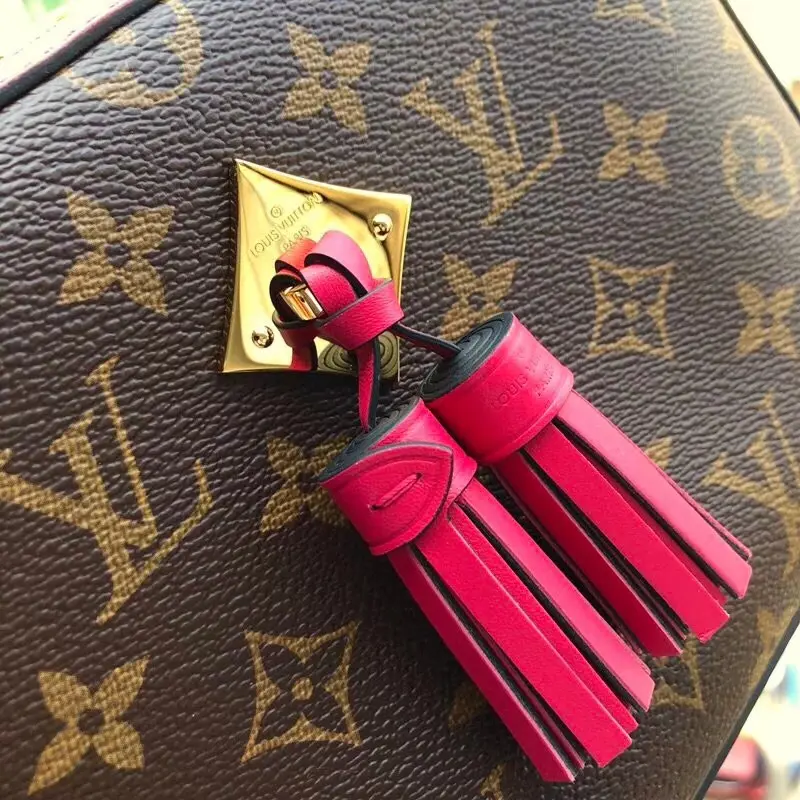 2018 premium monogram canvas saintonge handbag freesia m43557 6 2018 premium monogram canvas saintonge handbag freesia m43557 6
