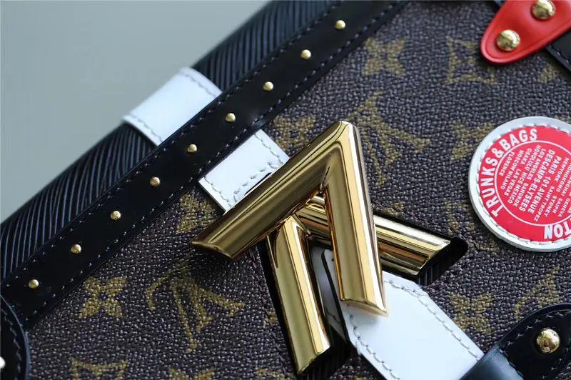 2018 premium monogram canvas twist mm m43629 6