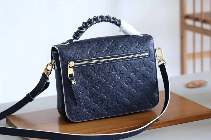 2018 premium monogram empreinte pochette metis m43942 4 2018 premium monogram empreinte pochette metis m43942 4