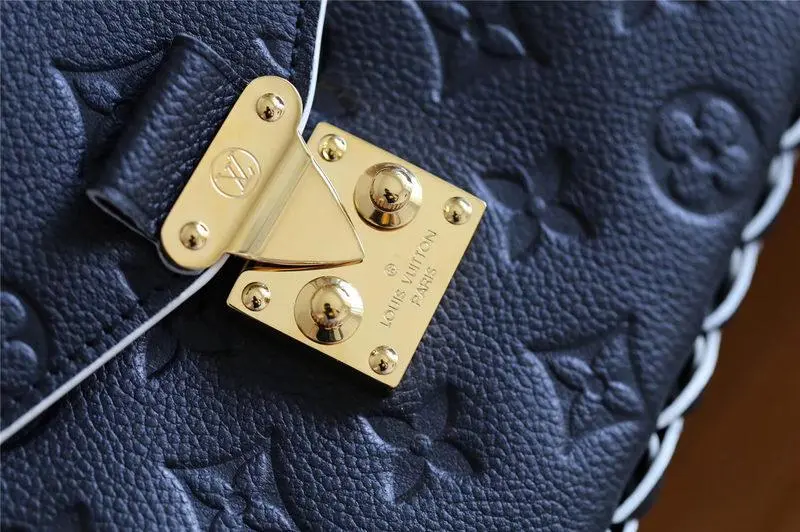 2018 premium monogram empreinte pochette metis m43942 7 2018 premium monogram empreinte pochette metis m43942 7