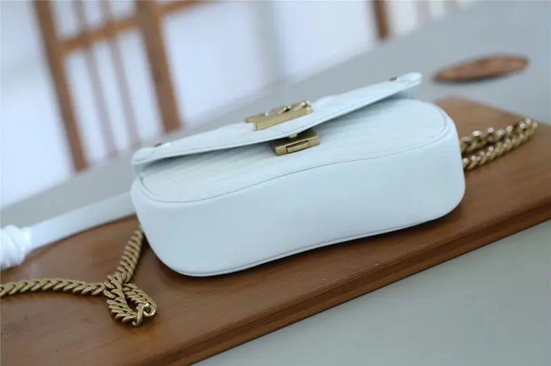 2018 premium new wave chain bag pm soft white snow m51935 4 2018 premium new wave chain bag pm soft white snow m51935 4