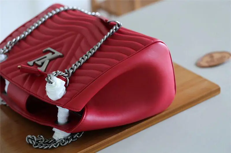 2018 premium new wave chain tote scarlet red ecarlate m51497 4