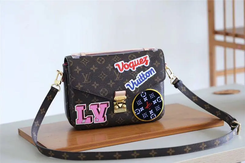 2018 premium pochette metis monogram coated canvas m43991 3 2018 premium pochette metis monogram coated canvas m43991 3
