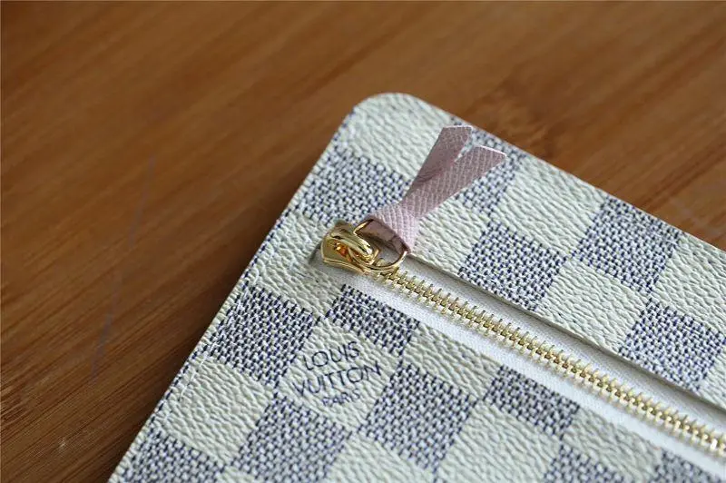 2018 premium resort damier azur pochette weekend clutch n60108 3