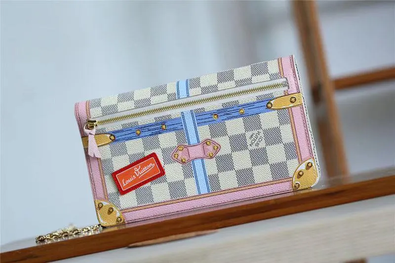 2018 premium resort damier azur pochette weekend clutch n60108 5