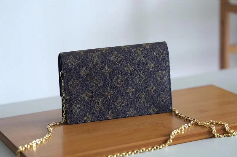 2019 cruise flore chain wallet black m67407 4