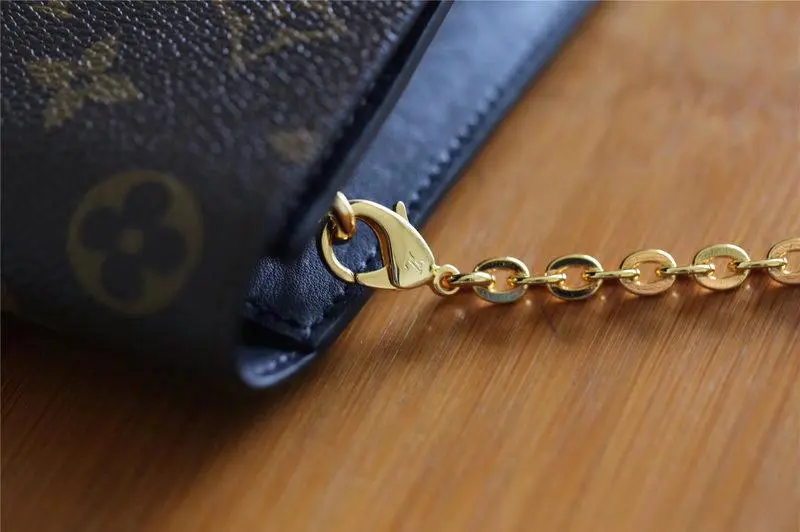 2019 cruise flore chain wallet black m67407 8