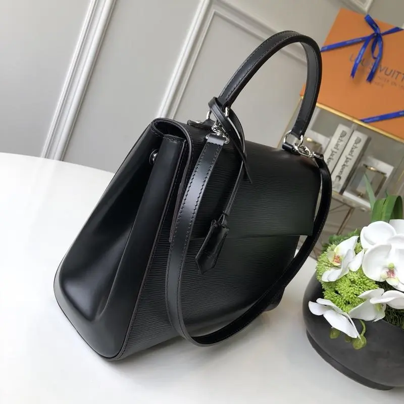 2019 epi inspires nicolas ghesquiere cluny mm noir m41302 4 2019 epi inspires nicolas ghesquiere cluny mm noir m41302 4