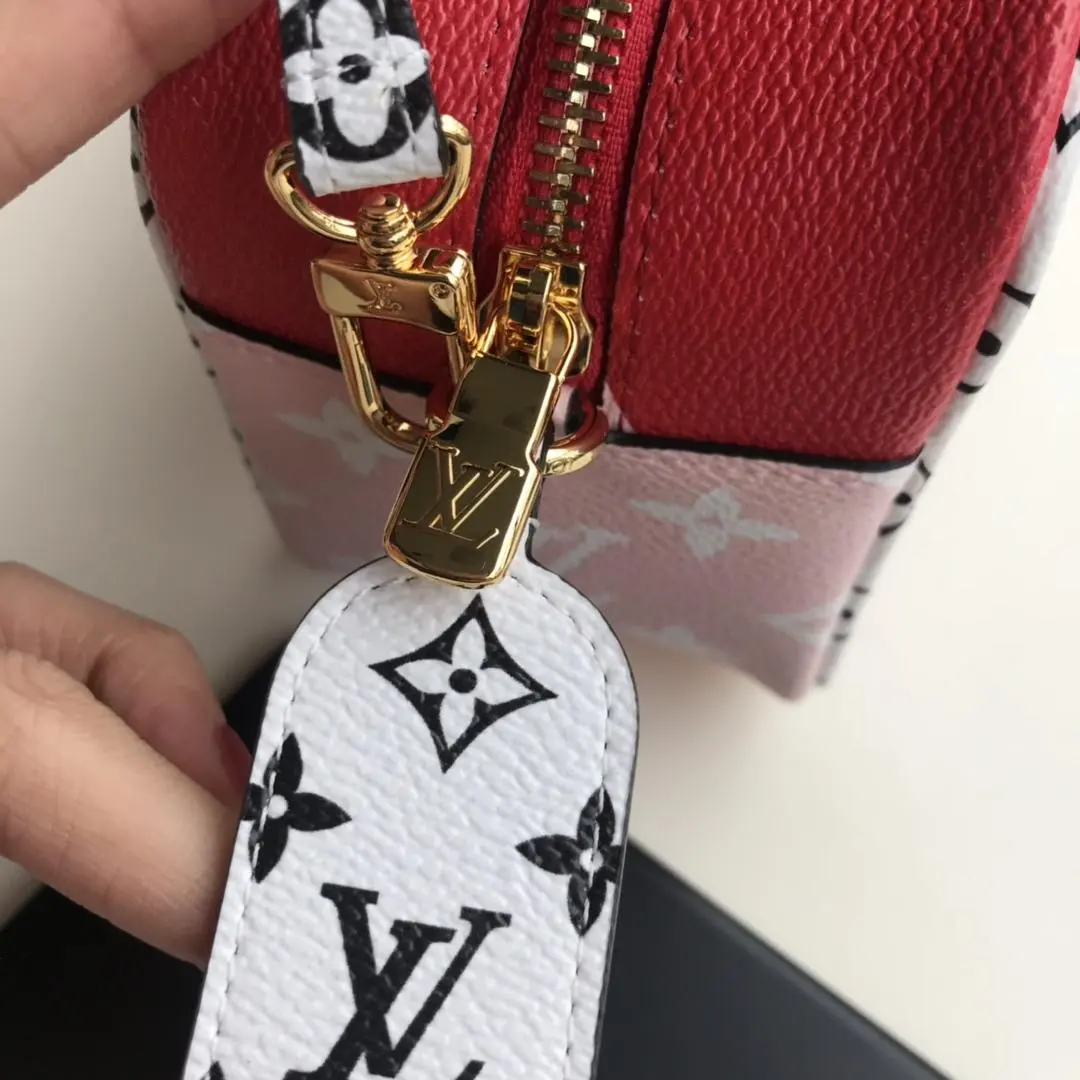 2019 giant mini monogram canvas beach pouch red m67601 6