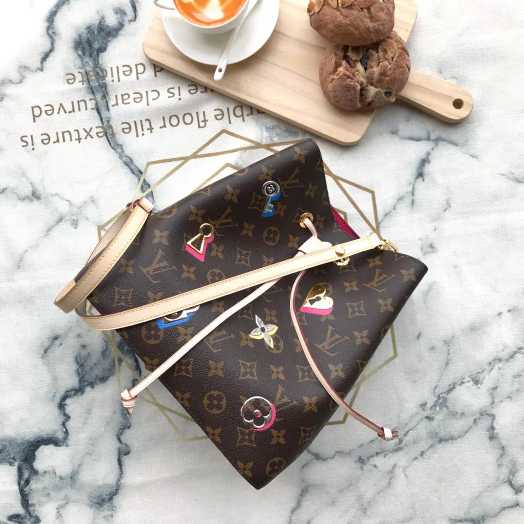 2019 monogram canvas neonoe bucket bag m44369 1 2019 monogram canvas neonoe bucket bag m44369 1