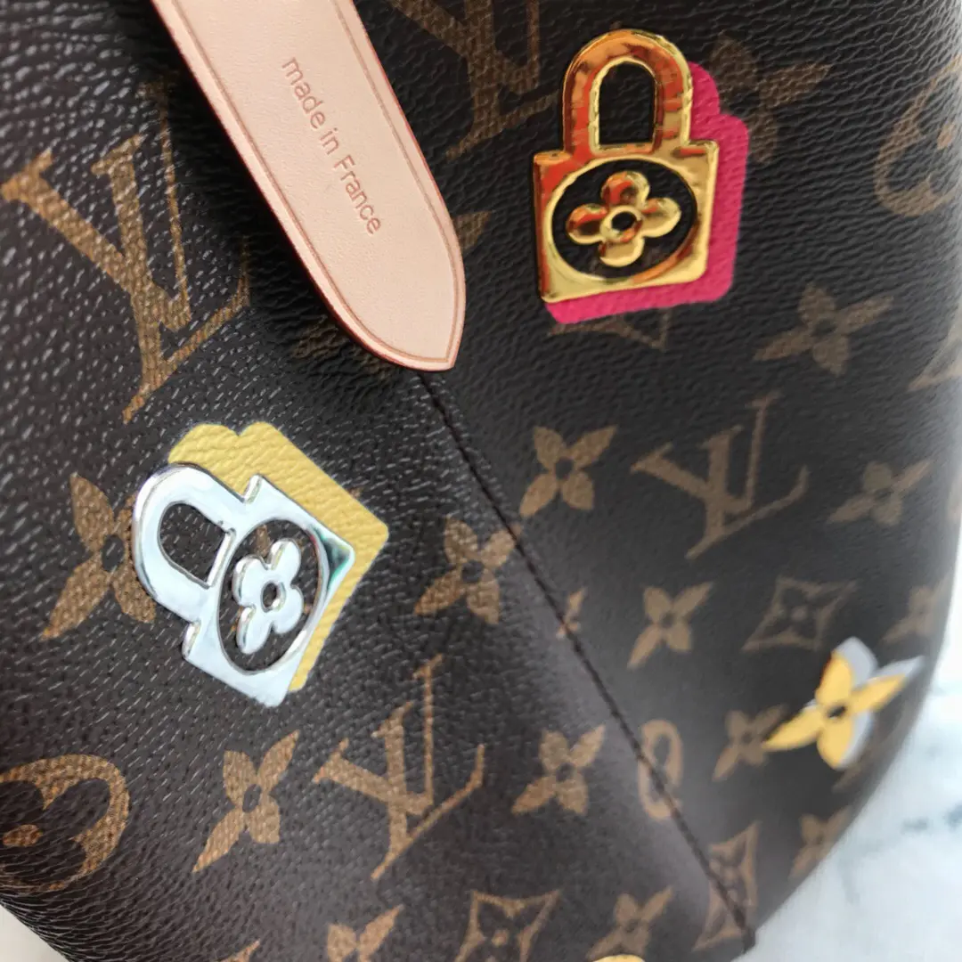 2019 monogram canvas neonoe bucket bag m44369 3 2019 monogram canvas neonoe bucket bag m44369 3