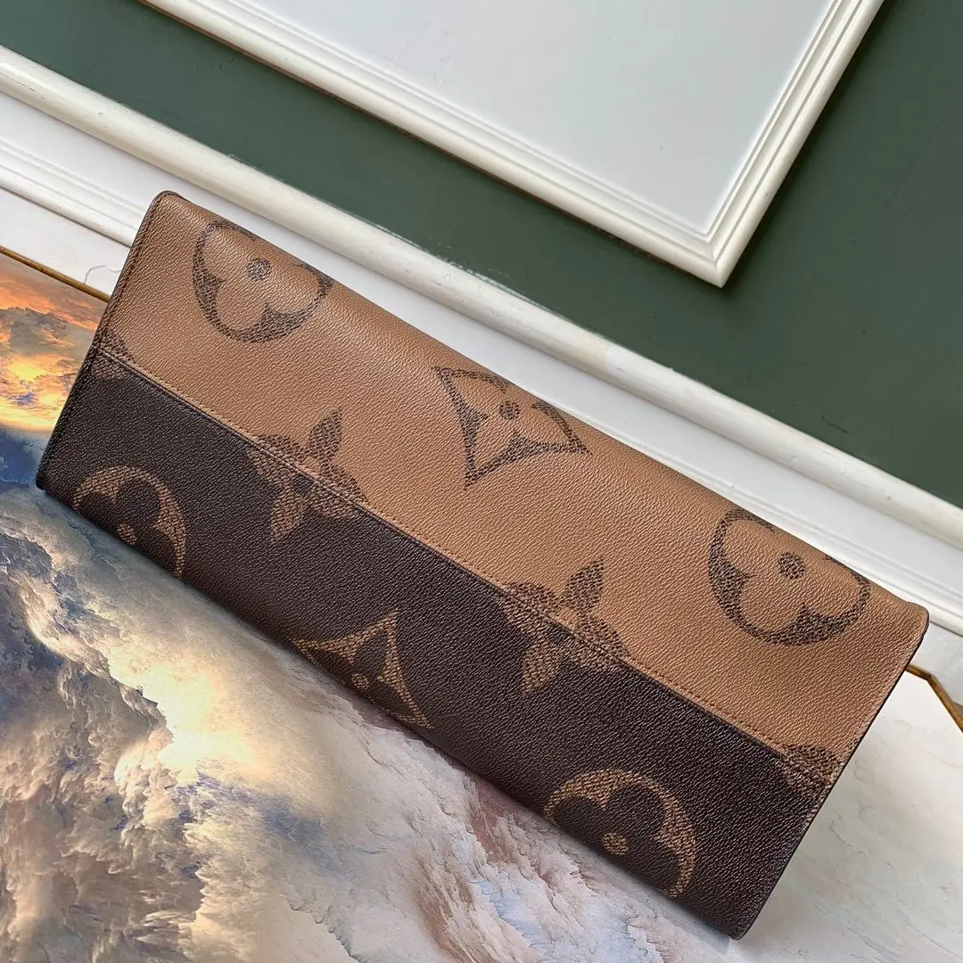 2019 monogram giant onthego tote bag m44576 9