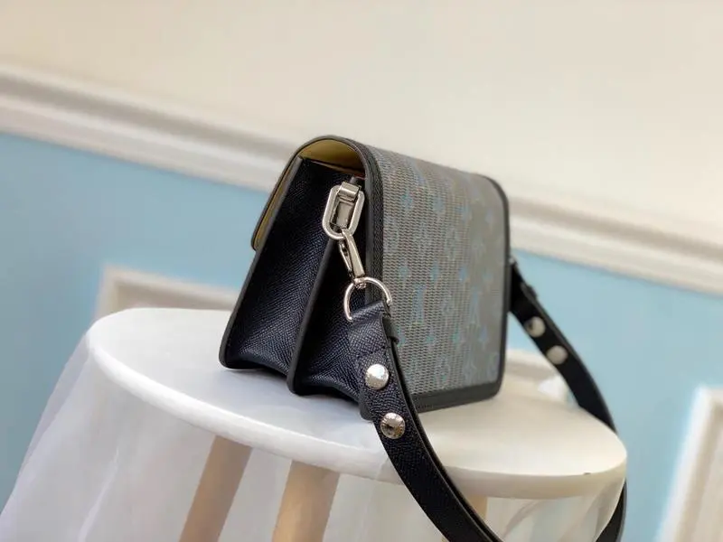 2019 monogram lv pop mini dauphine m55454 5
