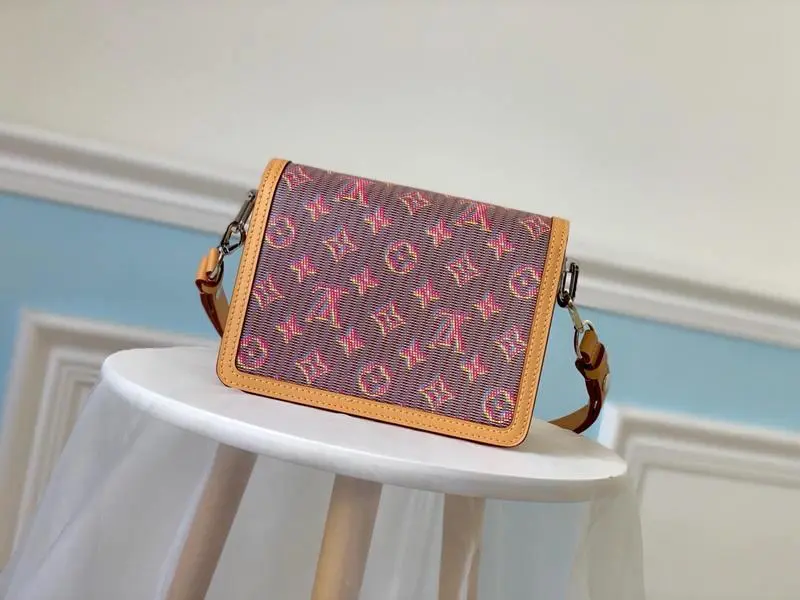 2019 monogram lv pop mini dauphine m55455 6