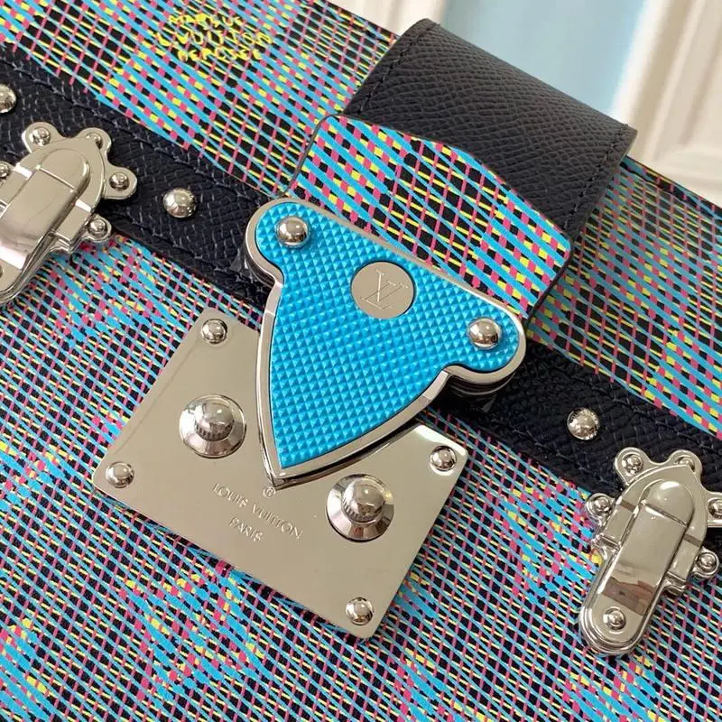 2019 monogram lv pop trunk clutch blue m55456 9
