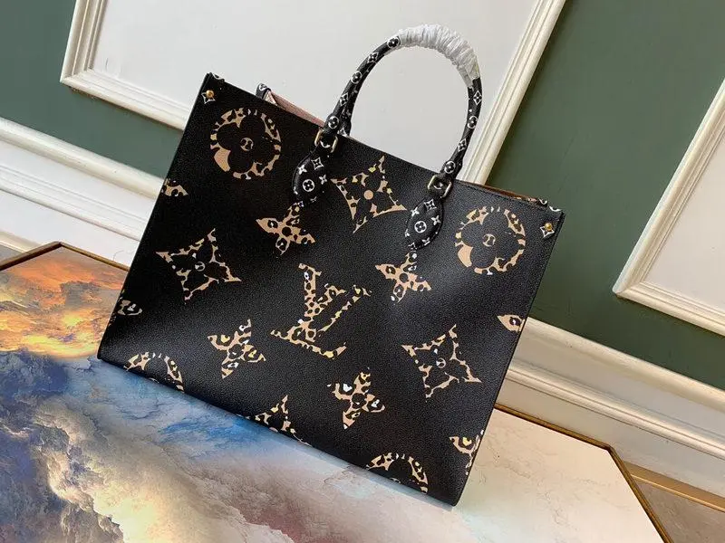 2019 monogram motif onthego tote bag black m44674 2 2019 monogram motif onthego tote bag black m44674 2