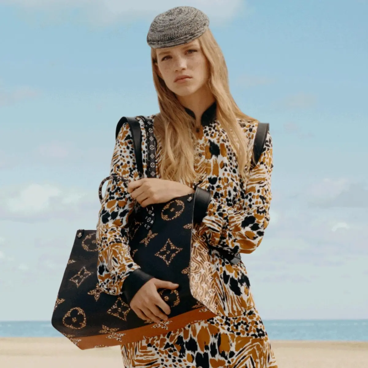 2019 monogram motif onthego tote bag black m44674 3 2019 monogram motif onthego tote bag black m44674 3