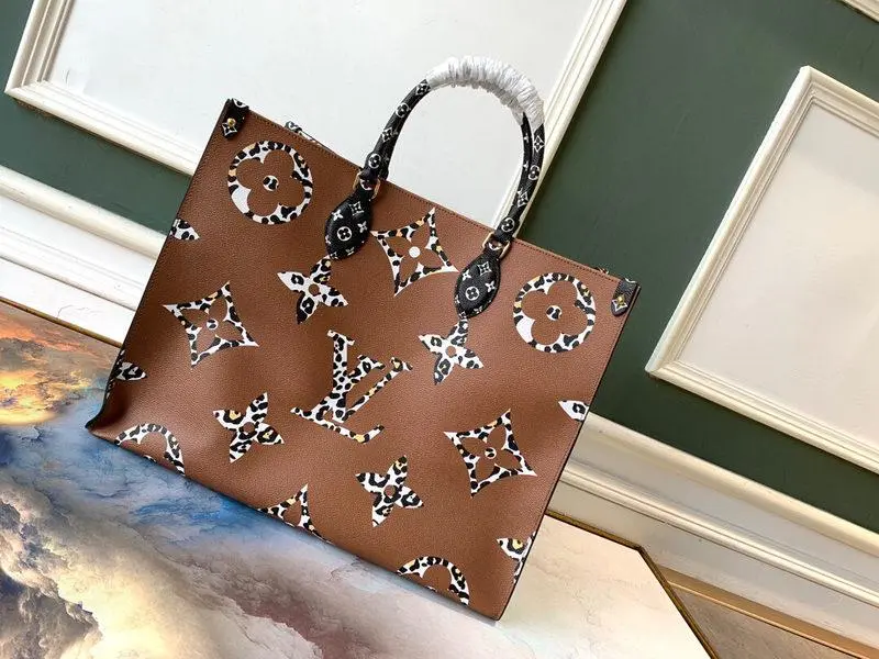 2019 monogram motif onthego tote bag black m44674 6 2019 monogram motif onthego tote bag black m44674 6