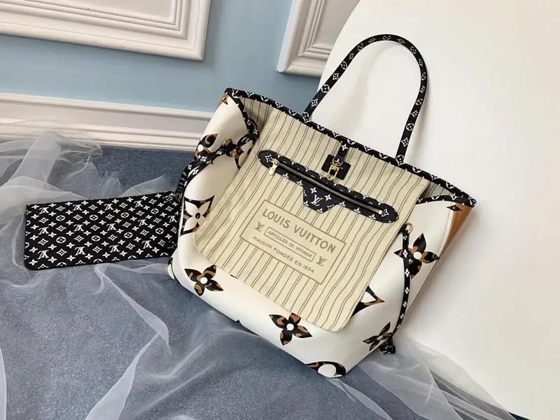 2019 monogram neverfull mm ivoire m44716 7 2019 monogram neverfull mm ivoire m44716 7