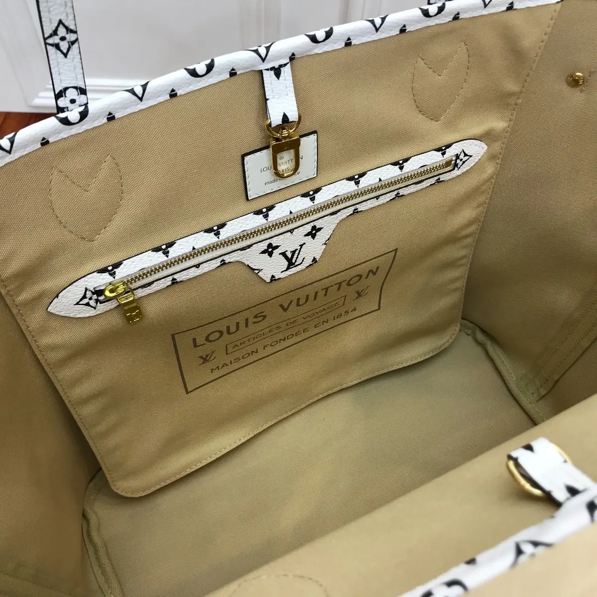 2019 monogram neverfull mm kaki m44568 2