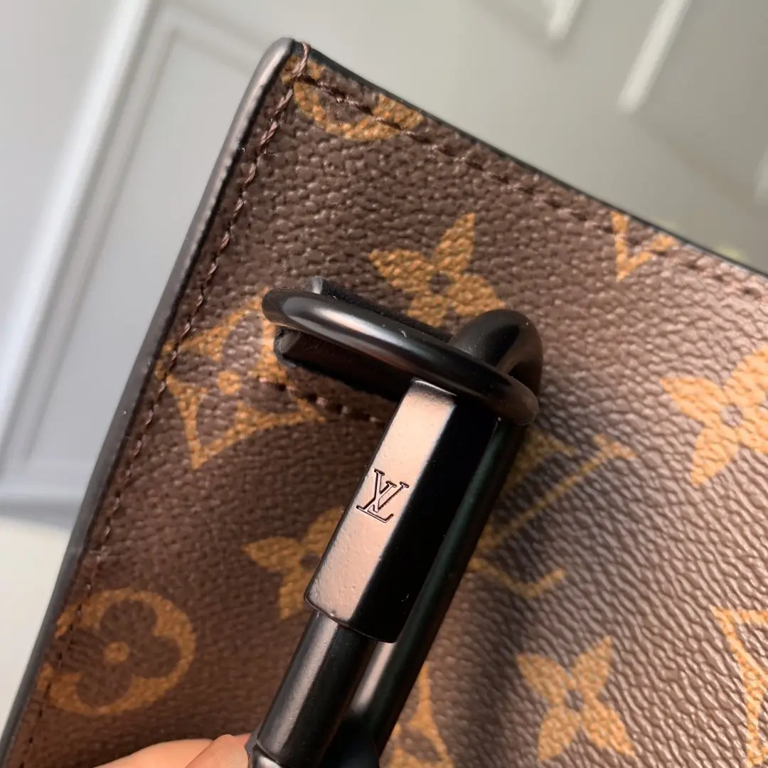 2019 monogram sac plat m44475 2 2019 monogram sac plat m44475 2