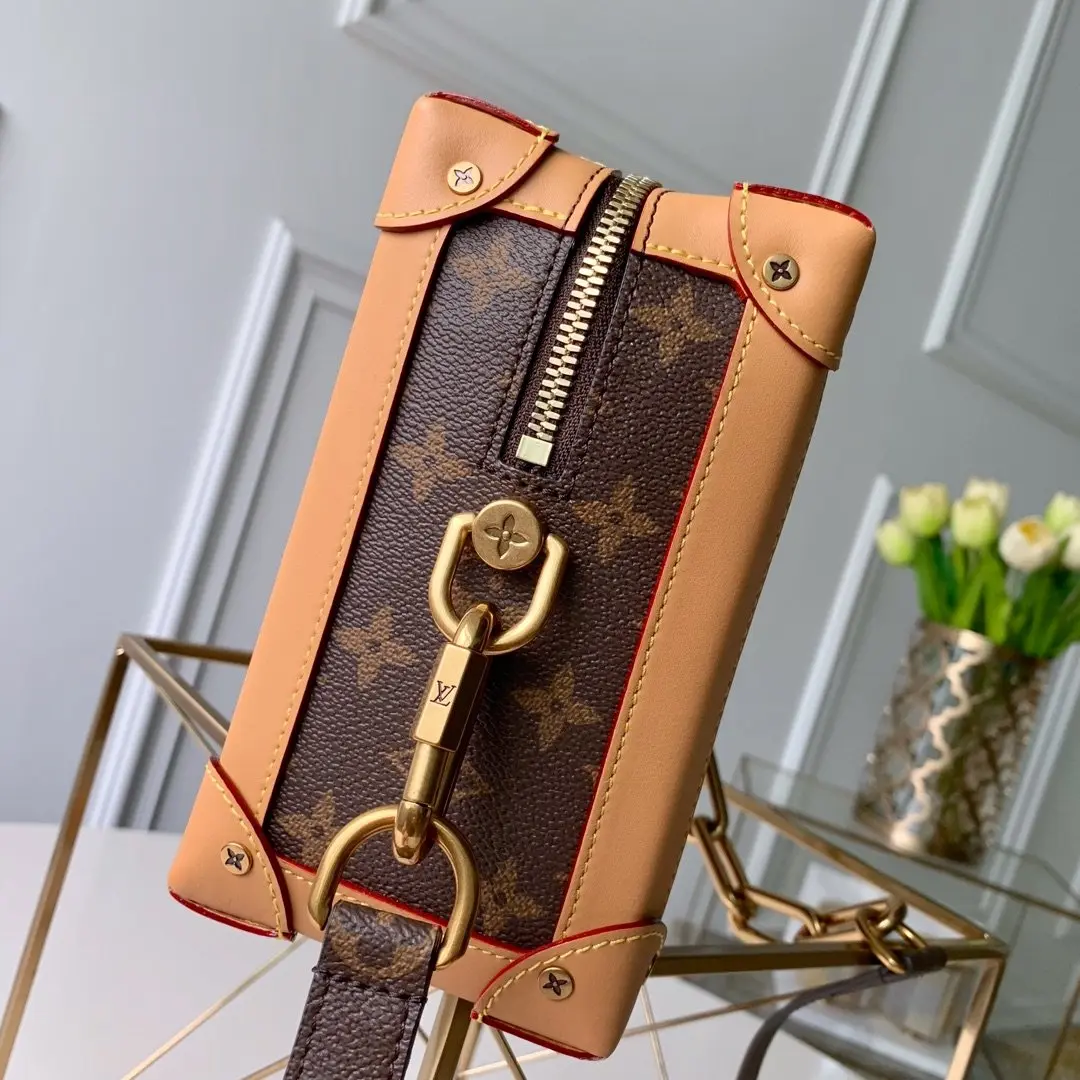2019 monogram soft trunk m44660 5