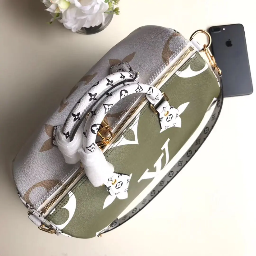 2019 monogram speedy bandouliere 30 creme m44572 4 2019 monogram speedy bandouliere 30 creme m44572 4