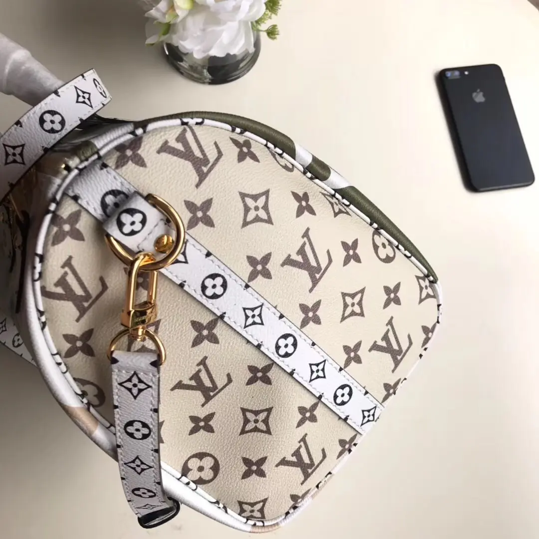 2019 monogram speedy bandouliere 30 creme m44572 7 2019 monogram speedy bandouliere 30 creme m44572 7
