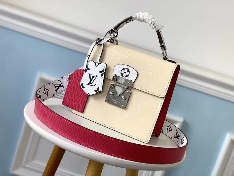 2019 monogram vernis spring street cream m90454 3