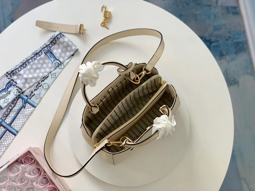2019 montaigne bb creme m44607 2