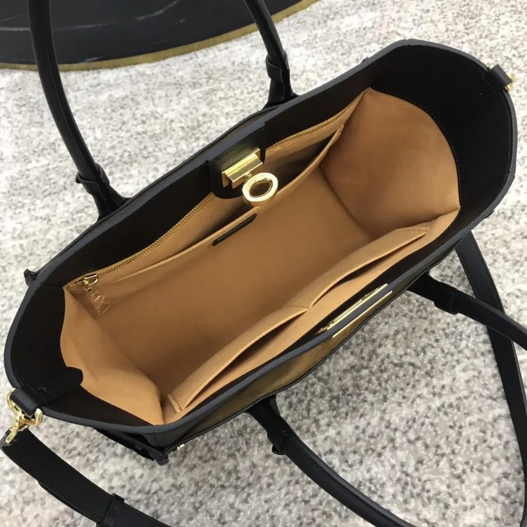 2019 nappa softy on my side black m53826 2