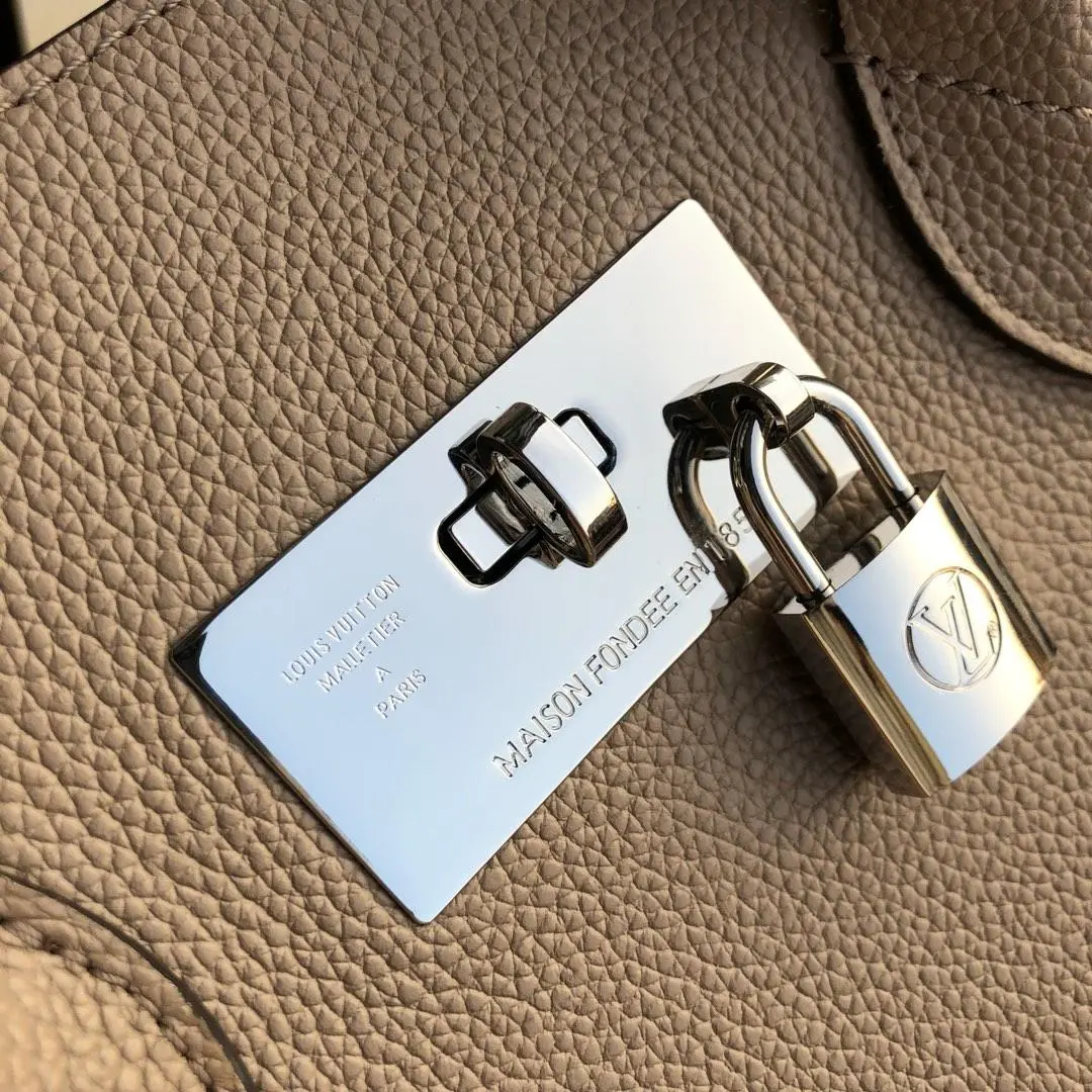 2019 veau nuage milla mm handbag tourterelle m51685 6 2019 veau nuage milla mm handbag tourterelle m51685 6