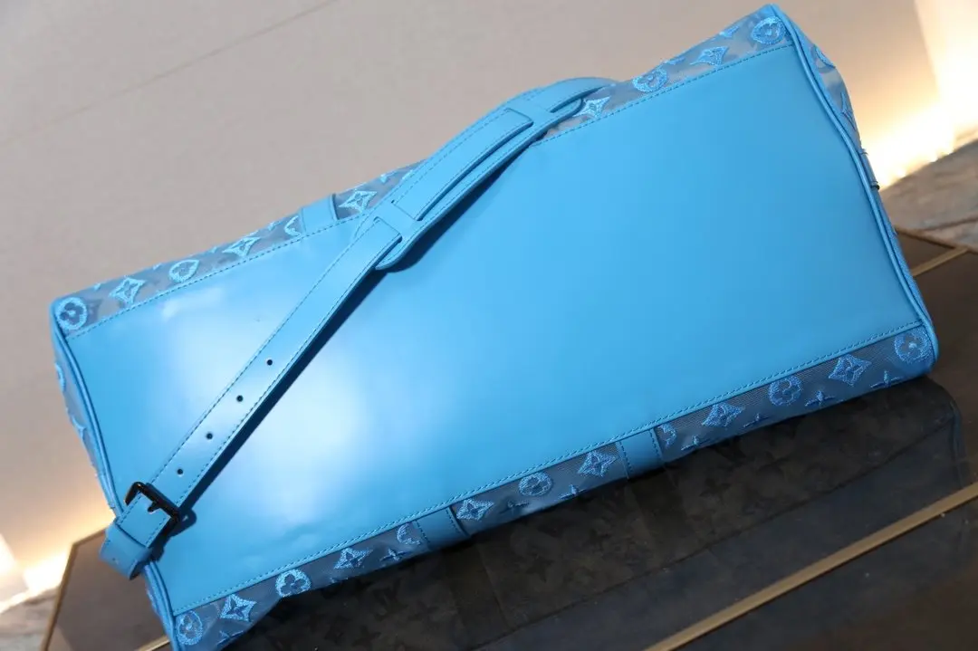 2019 virgil abloh keepall bandouliere 50 m53972 2 2019 virgil abloh keepall bandouliere 50 m53972 2