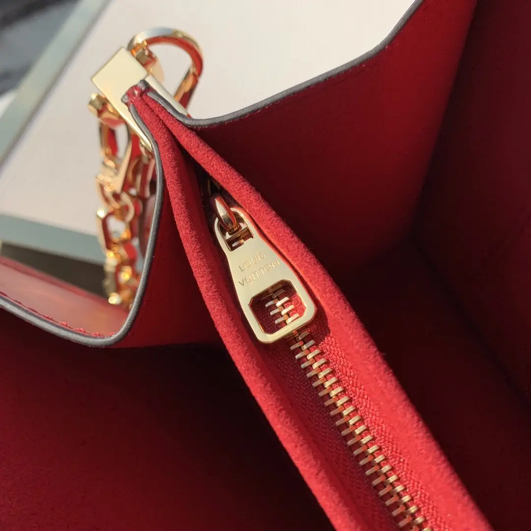 2020 dauphine lugano mm red m55735 2