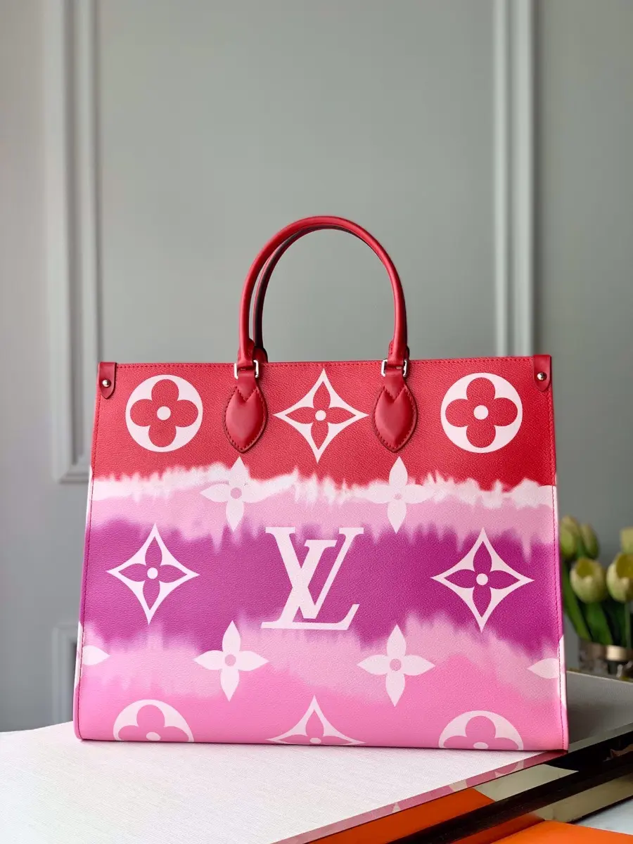 2020 lv escale onthego gm red m45121 4