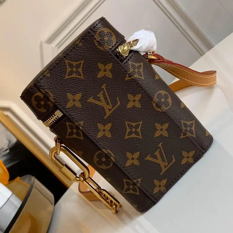 2020 monogram canvas phone box m44914 9