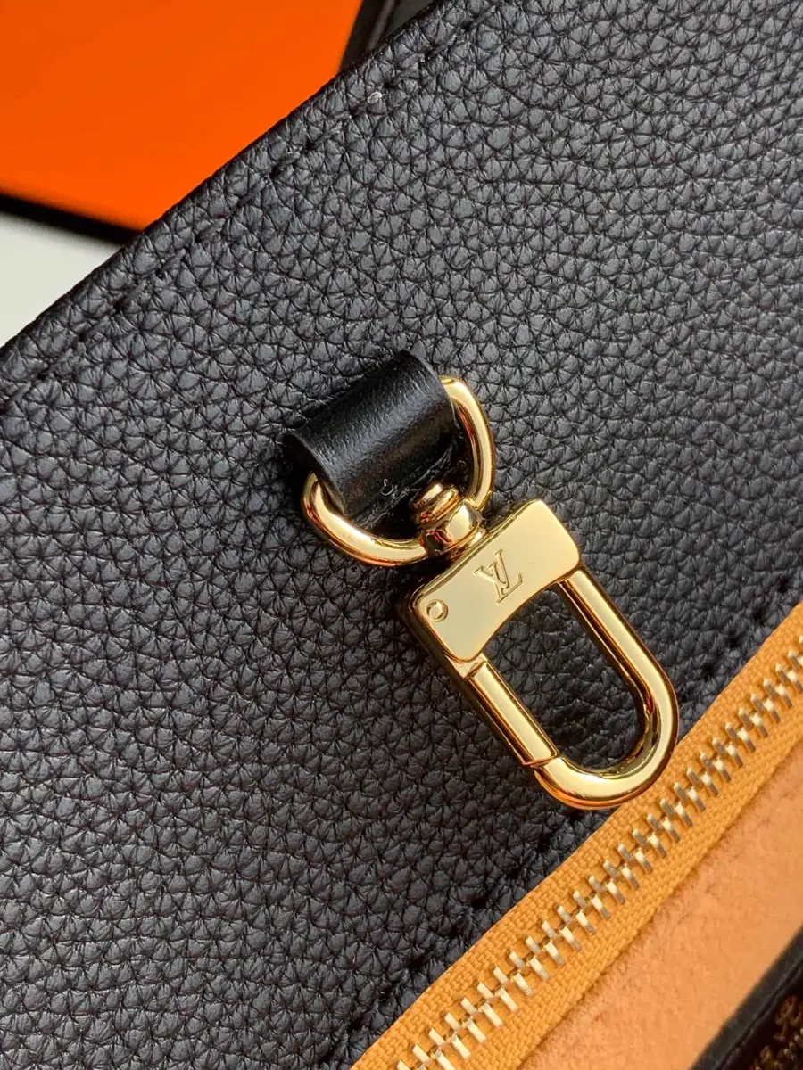 2020 monogram empreinte giant onthego gm black m44925 2 2020 monogram empreinte giant onthego gm black m44925 2