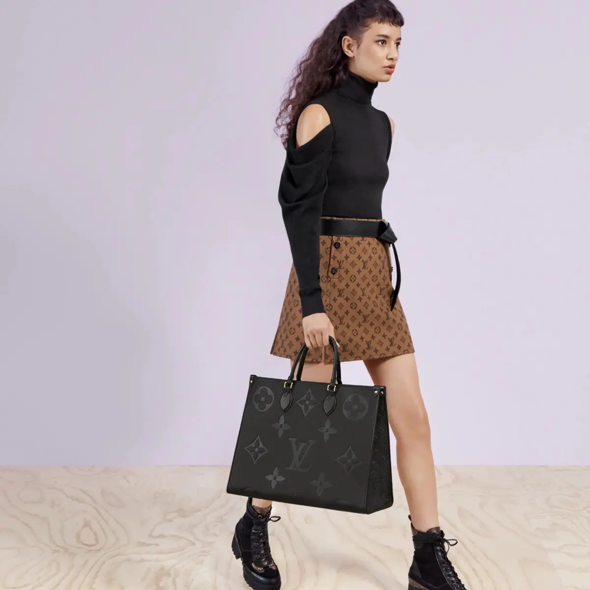 2020 monogram empreinte giant onthego gm black m44925 3 2020 monogram empreinte giant onthego gm black m44925 3