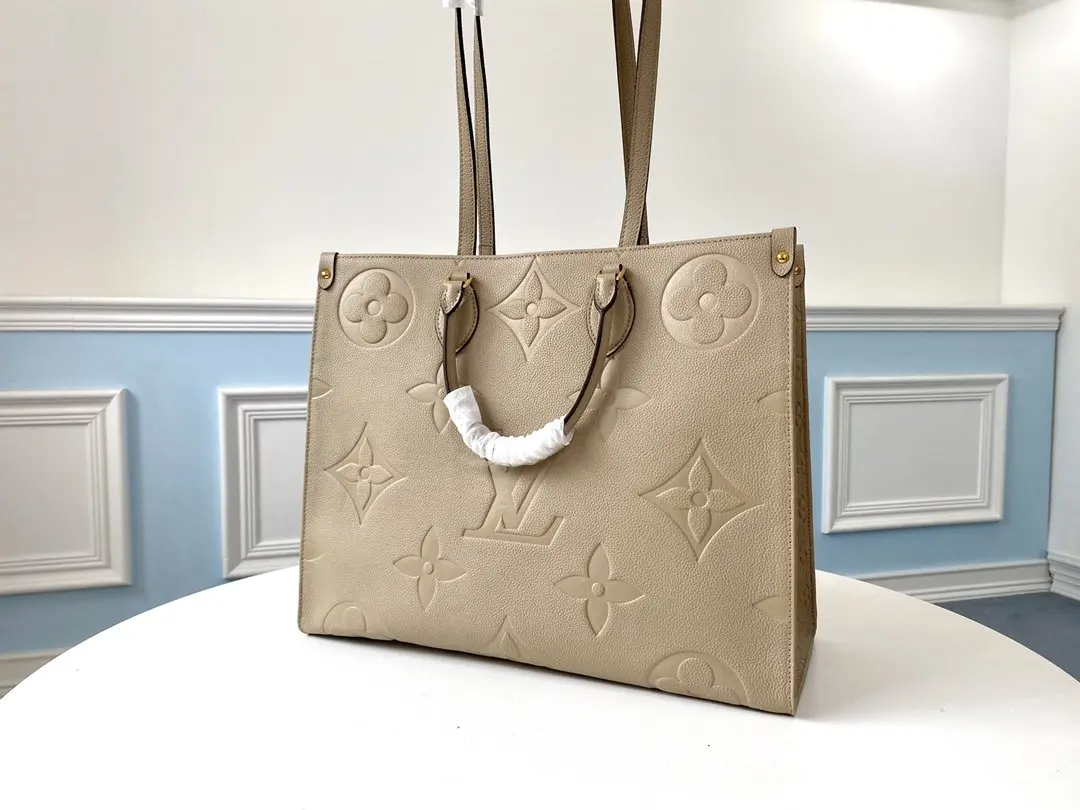 2020 monogram empreinte giant onthego gm khaki m44576 khaki 2 2020 monogram empreinte giant onthego gm khaki m44576 khaki 2