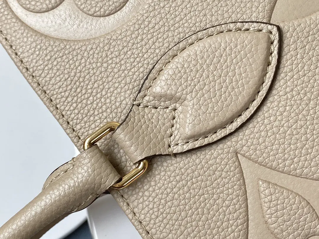 2020 monogram empreinte giant onthego gm khaki m44576 khaki 6 2020 monogram empreinte giant onthego gm khaki m44576 khaki 6